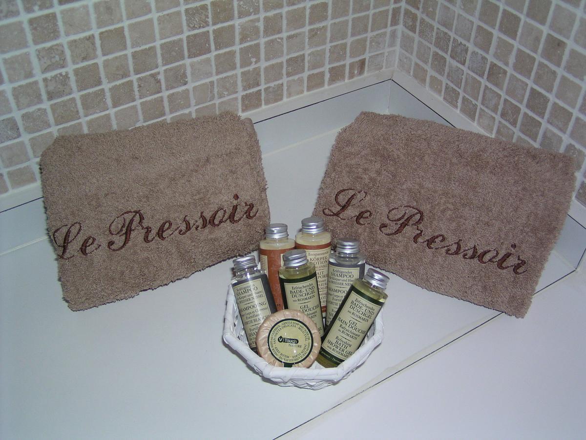 Le Pressoir B&B Aydie Esterno foto